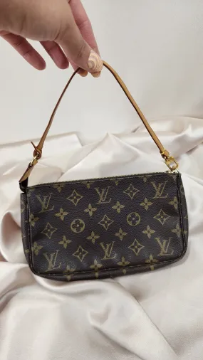 Louis Vuitton Monogram Pochette Accessoires Pouch - 1141